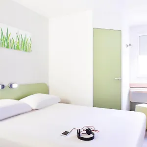 Ibis Budget Marseille Aeroport Provence ויטרולה